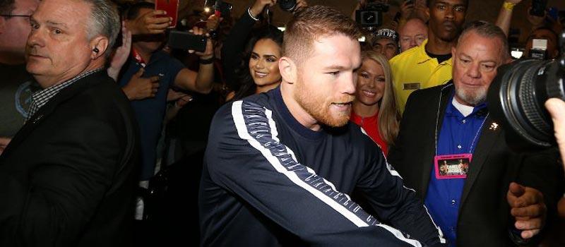 CANELO MAKES BIG DONATION TO FIRST RESPONDERS - Boxing Africa